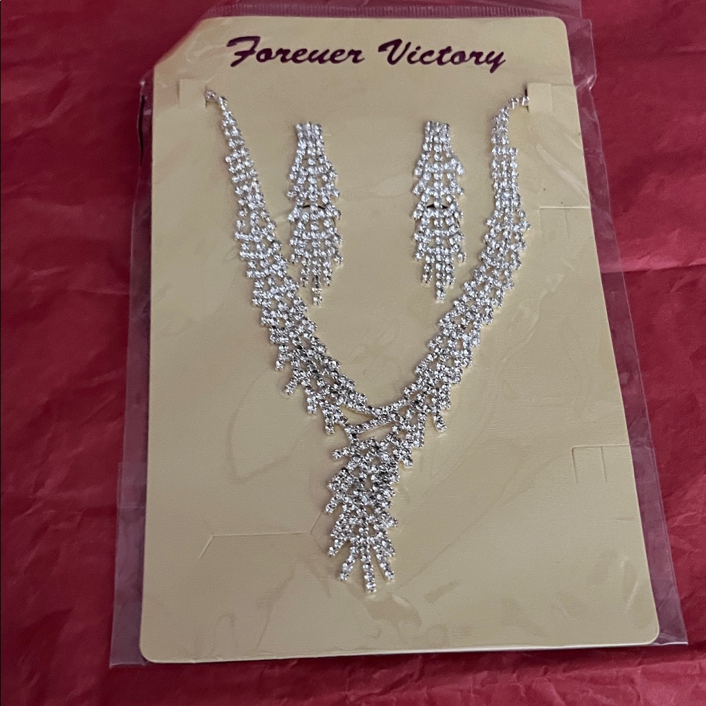 Silver Jewelry Set